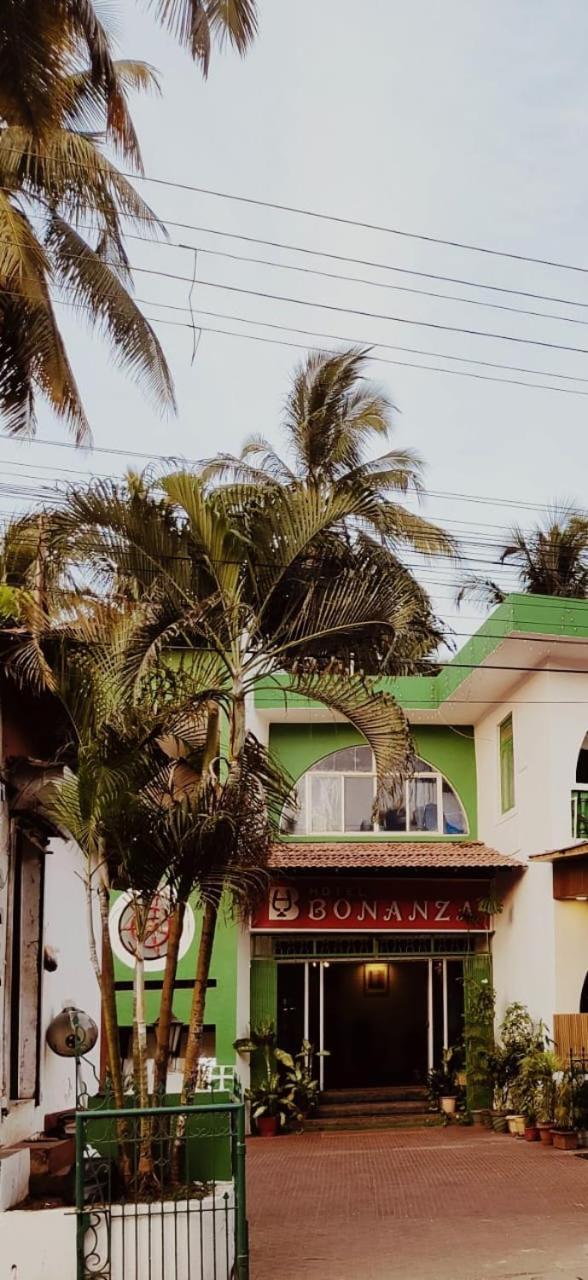 Hotel Bonanza Baga Exterior foto